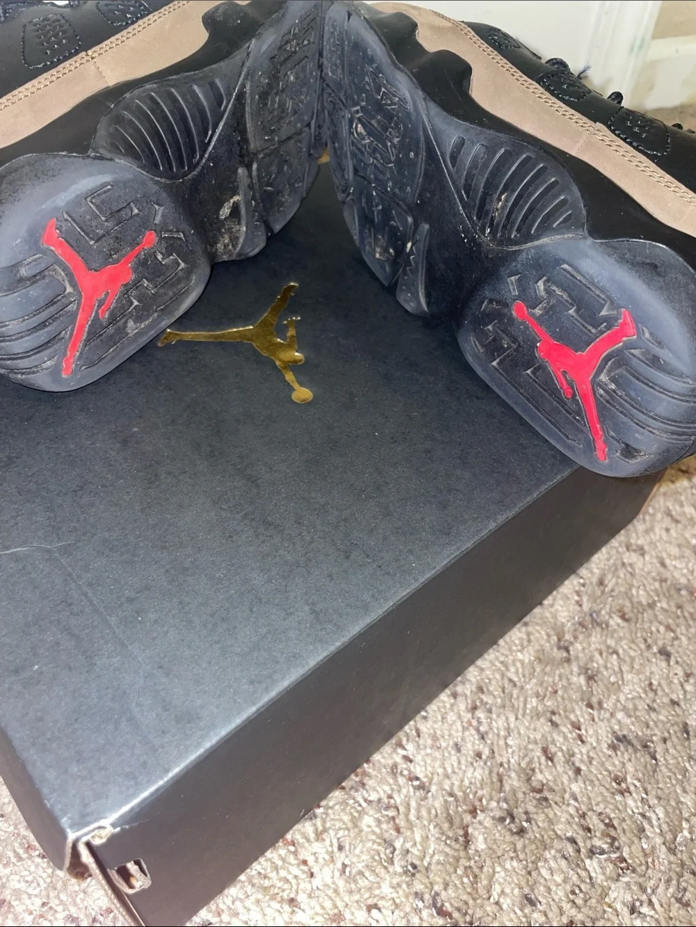 Jordan Boys Black and Brown Leather/Suede High-Top Sneakers